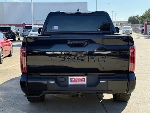 2024 Toyota Tundra Platinum