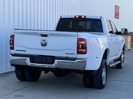 2021 RAM 3500 Laramie Crew Cab 4x4 8' Box