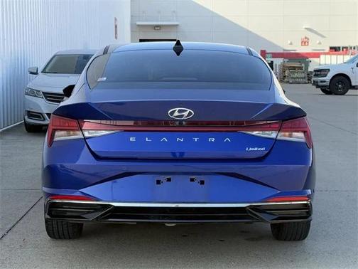 2021 Hyundai ELANTRA Limited
