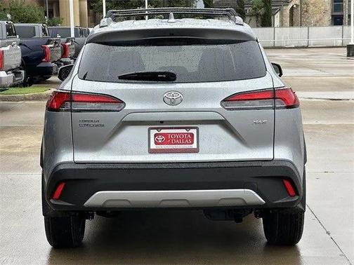 2025 Toyota Corolla Cross XLE