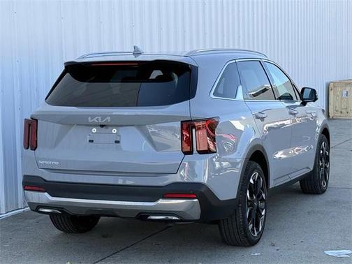 2025 Kia Sorento SX