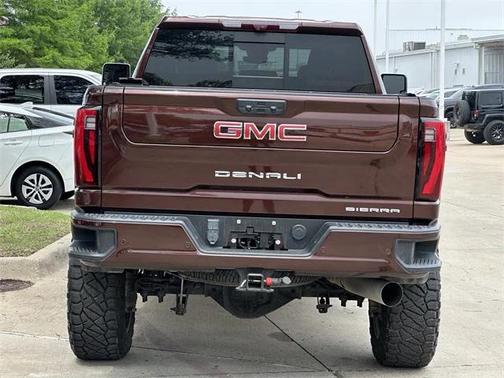 2024 GMC Sierra 2500 Denali