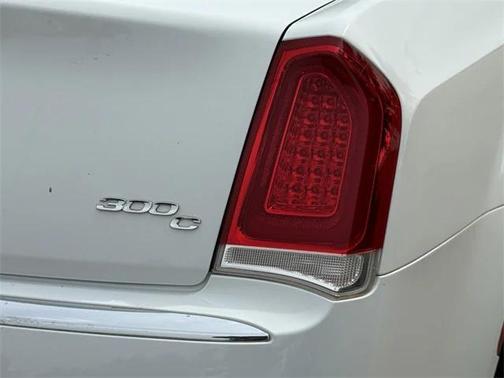 2017 Chrysler 300C Base