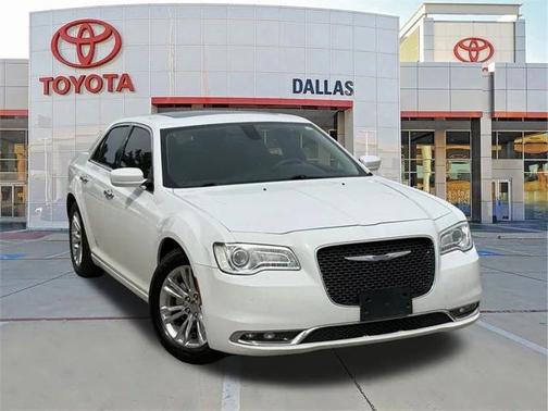 2017 Chrysler 300C Base