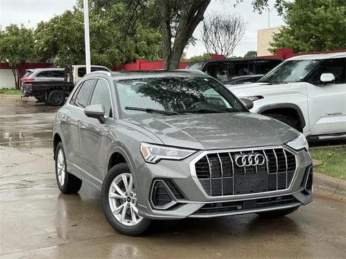 2023 Audi Q3 Premium 45 TFSI S line quattro Tiptronic