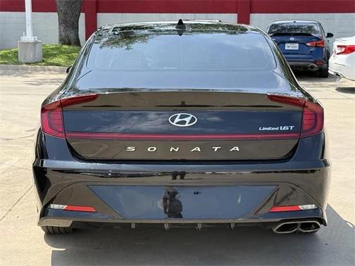 2022 Hyundai SONATA Limited