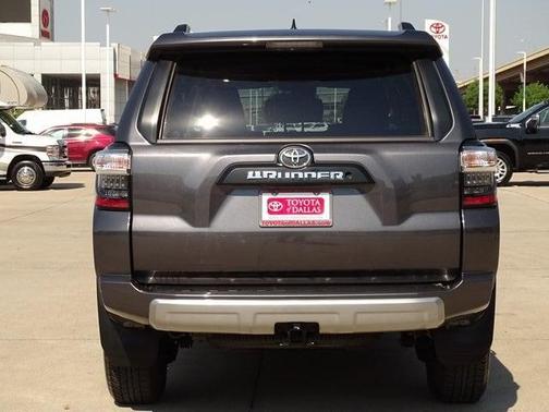 Photo 5 of 33 of 2021 Toyota 4Runner TRD Off Road