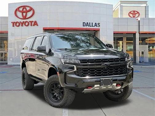 2023 Chevrolet Suburban 4WD Z71
