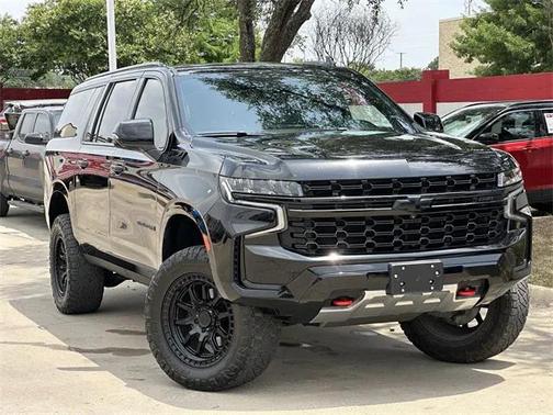 2023 Chevrolet Suburban 4WD Z71