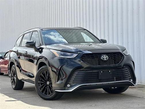 2023 Toyota Highlander XSE