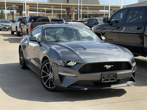 2022 Ford Mustang EcoBoost