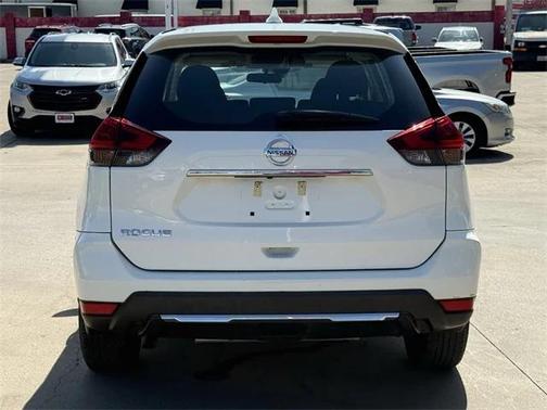 2020 Nissan Rogue S