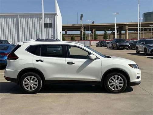 2020 Nissan Rogue S