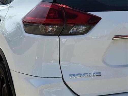 2020 Nissan Rogue S