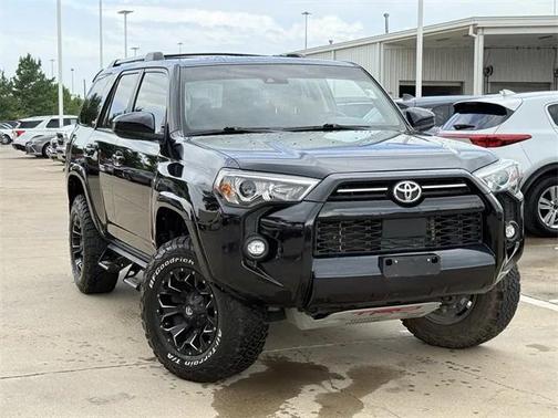 2022 Toyota 4Runner SR5