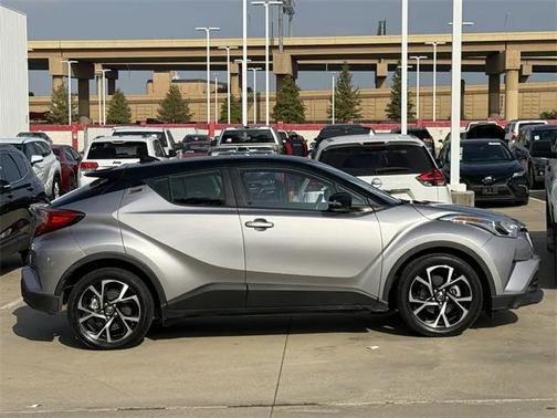 2019 Toyota C-HR XLE