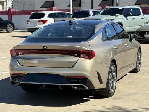 2021 Kia K5 EX