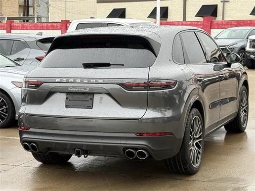 2019 Porsche Cayenne S