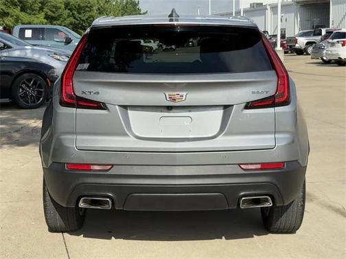 2023 Cadillac XT4 Luxury