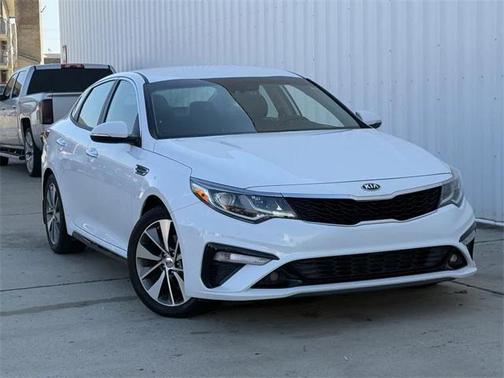2019 Kia Optima S