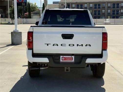2025 Toyota Tacoma SR5