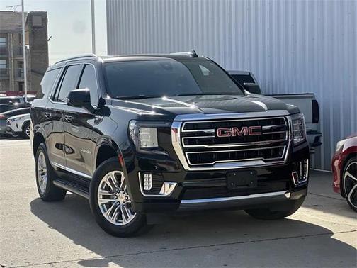 2022 GMC Yukon SLT