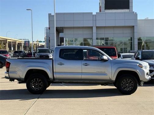 2023 Toyota Tacoma TRD Off-Road