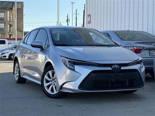 2025 Toyota Corolla Hybrid LE