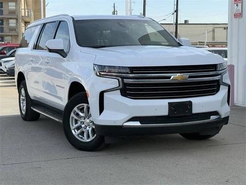 2024 Chevrolet Suburban LT