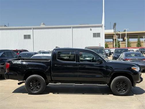2019 Toyota Tacoma SR