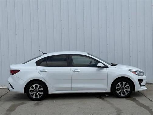 2022 Kia Rio S