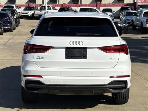 2023 Audi Q3 Premium