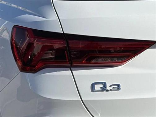 2023 Audi Q3 Premium