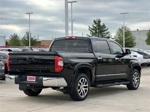 2017 Toyota Tundra SR5