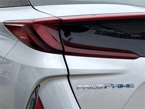 2022 Toyota Prius Prime XLE