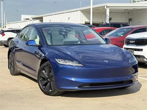 2025 Tesla Model 3 Long Range