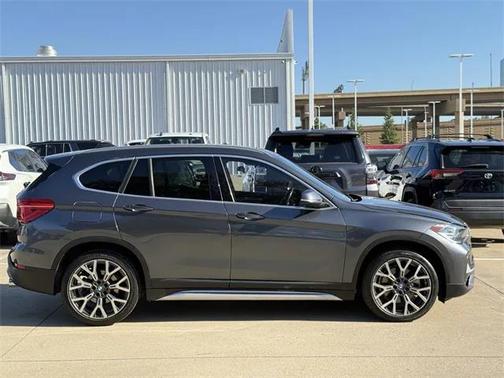 2022 BMW X1 sDrive28i