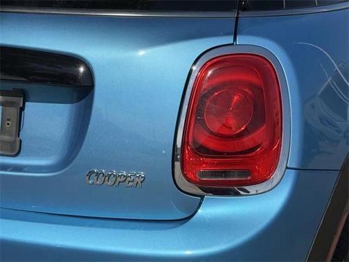 2016 MINI Hardtop Cooper