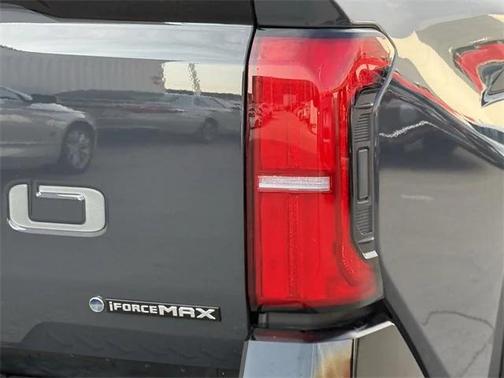 2025 Toyota Tacoma Hybrid TRD Pro