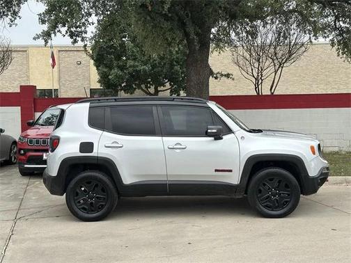 2018 Jeep Renegade Trailhawk