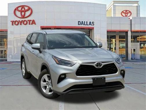 2023 Toyota Highlander LE