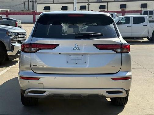 2024 Mitsubishi Outlander SE 2.5 2WD