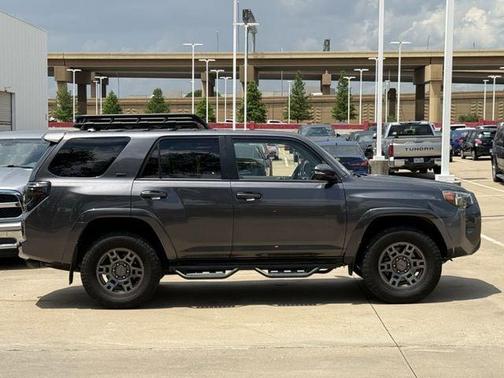 Magnetic Gray Metallic 2020 Toyota 4Runner SR5 Premium