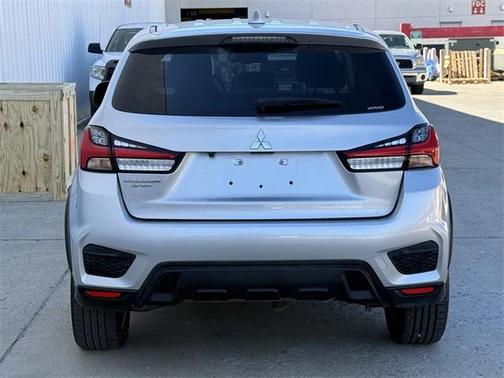 2024 Mitsubishi Outlander Sport 2.0 ES