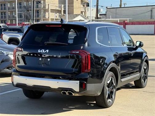 2024 Kia Telluride S