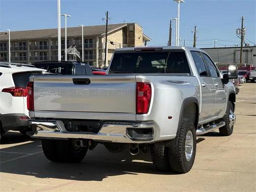 2022 Chevrolet Silverado 3500 LT