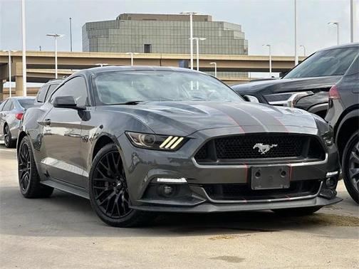 2017 Ford Mustang GT Premium