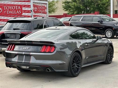 2017 Ford Mustang GT Premium