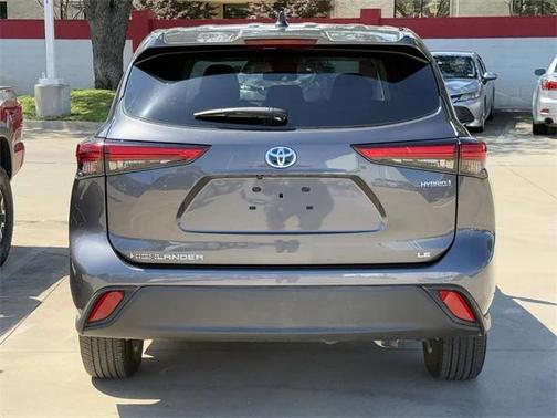 2023 Toyota Highlander Hybrid LE
