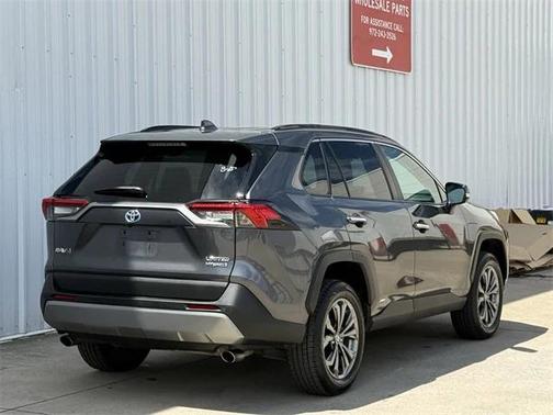 2022 Toyota RAV4 Hybrid Limited